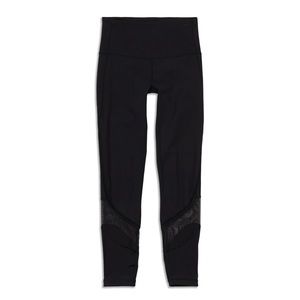 lululemon Like New Black Mesh legging size 8